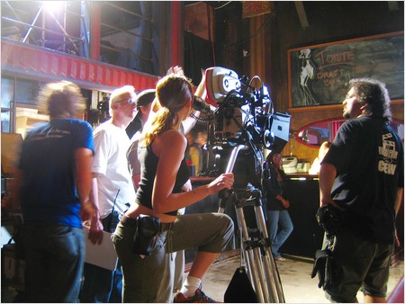the set of the guitar player's girlfriend